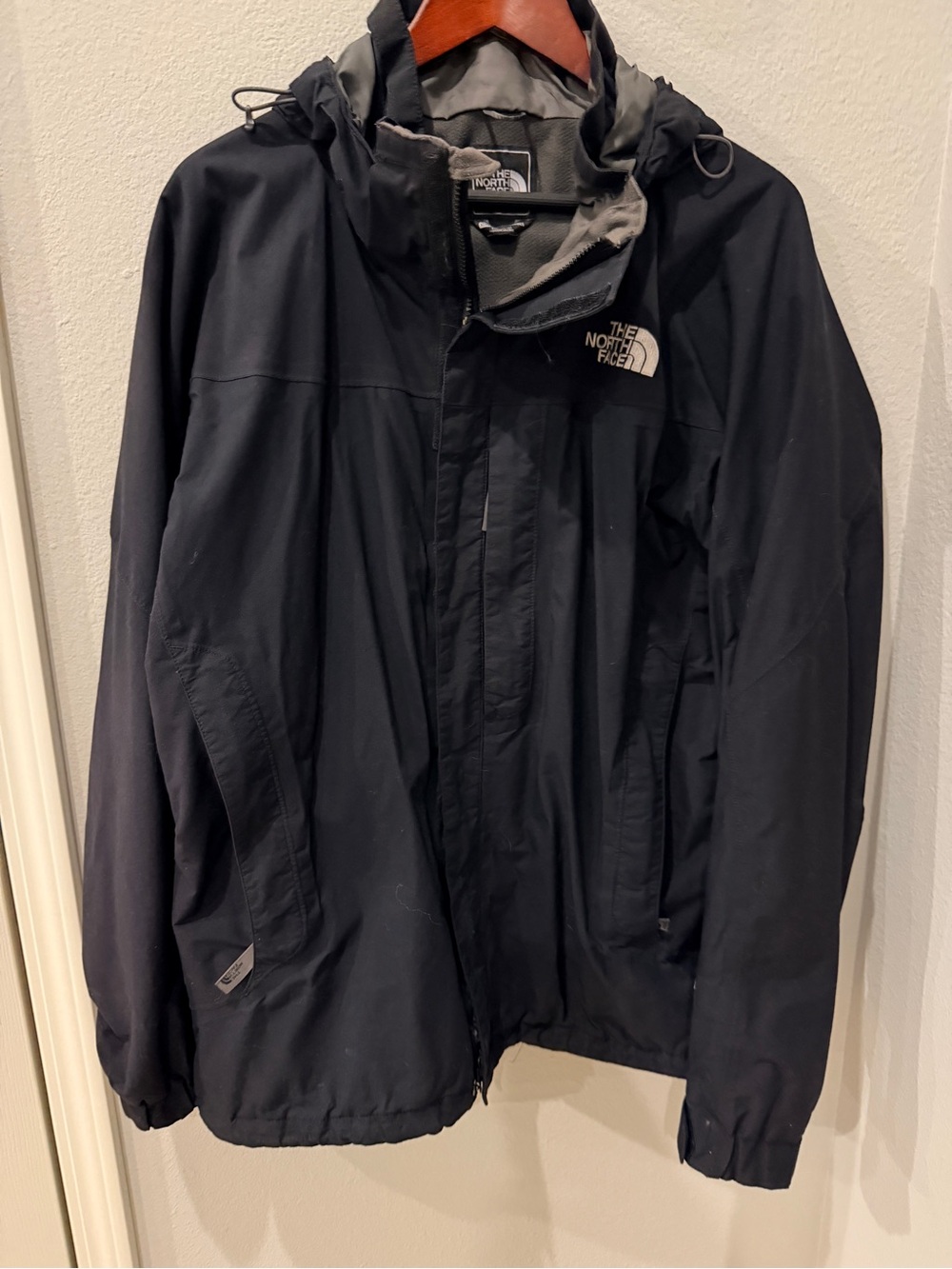 The North Face Black Men's Ski & Snowboard Shell Jacket